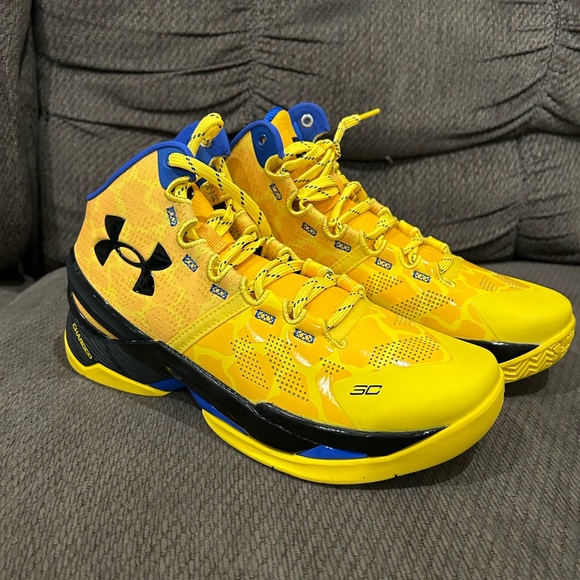 Under Armour Curry 2 Retro “Double Bang” Gold Taxi 3026281-700 Men's Size 7.5 - Picture 1 of 10